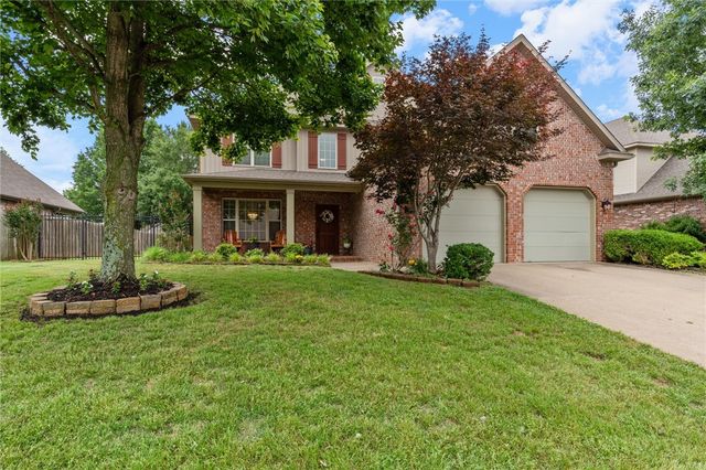 4299 W Morning Mist Drive, Fayetteville, AR 72704