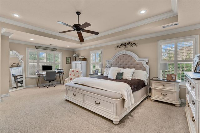 4299 W Morning Mist Drive, Fayetteville, AR 72704