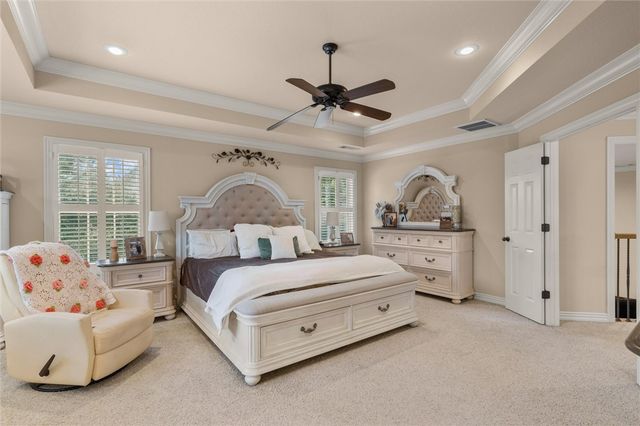 4299 W Morning Mist Drive, Fayetteville, AR 72704