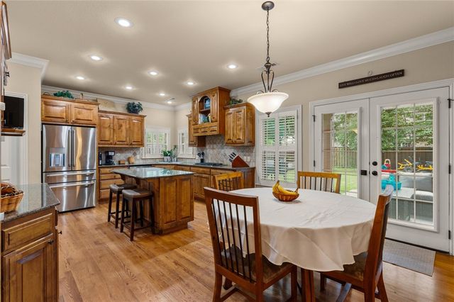 4299 W Morning Mist Drive, Fayetteville, AR 72704
