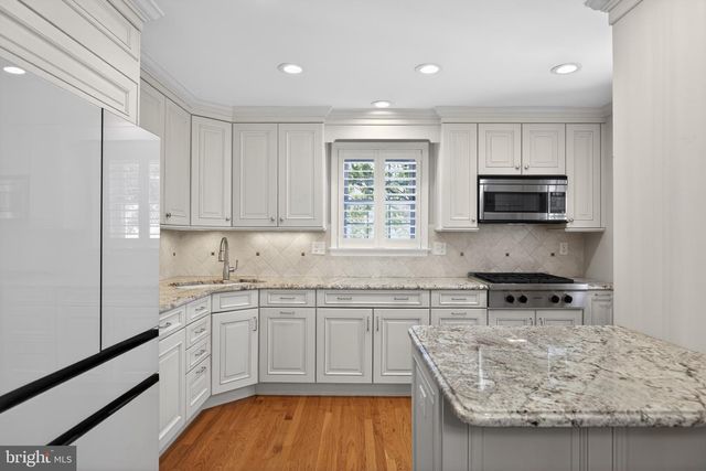 1504 PICKETT RD, Lutherville Timonium, MD 21093