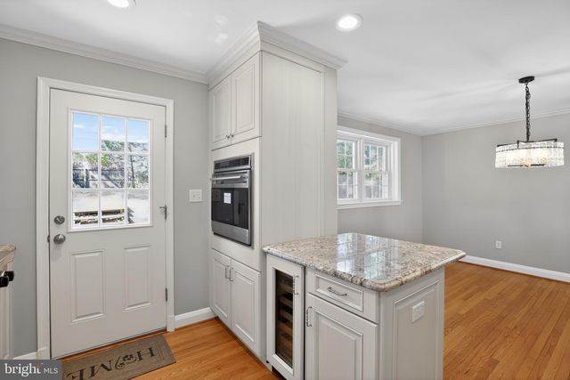 1504 PICKETT RD, Lutherville Timonium, MD 21093