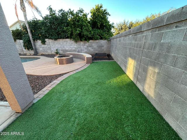 5505 E GABLE Avenue, Mesa, AZ 85206