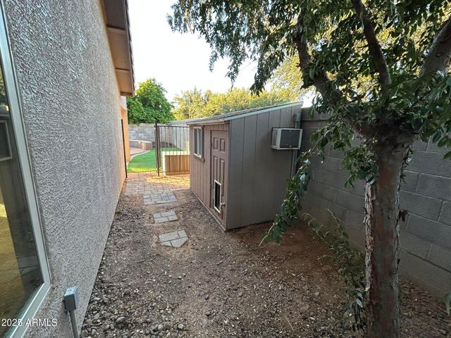 5505 E GABLE Avenue, Mesa, AZ 85206