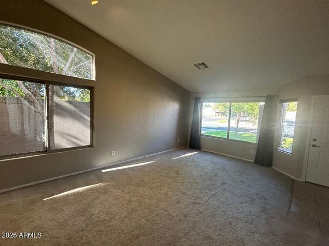 5505 E GABLE Avenue, Mesa, AZ 85206