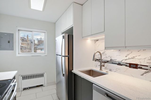 422 S clarkson 4, Denver, CO 80209