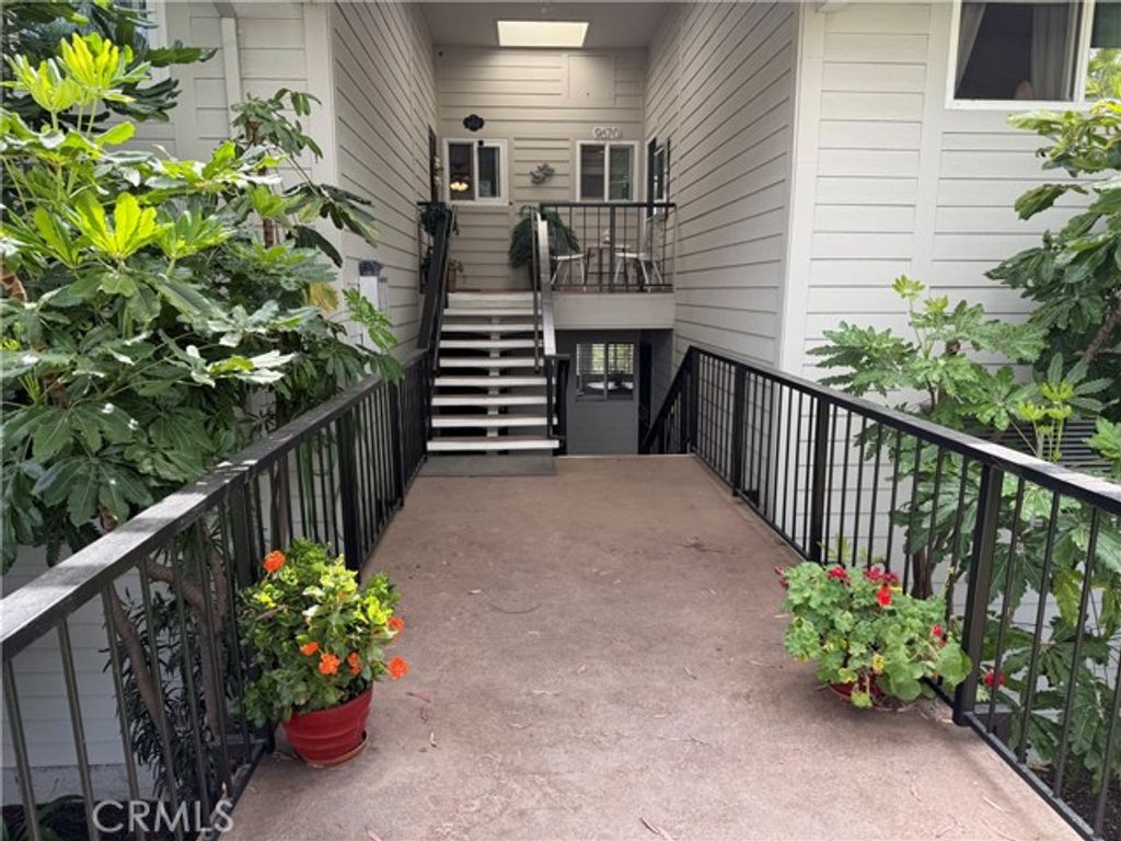 967 Calle Aragon A, Laguna Woods, CA 92637