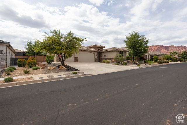 2701 BELLA SOL DR, Santa Clara, UT 84765