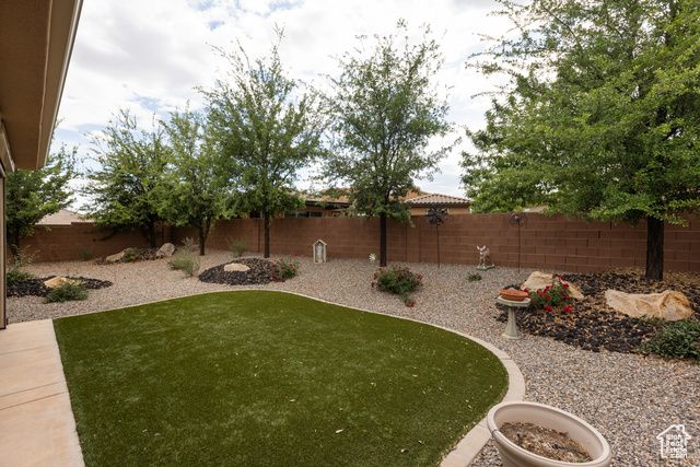 2701 BELLA SOL DR, Santa Clara, UT 84765