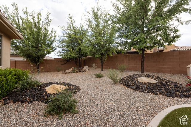 2701 BELLA SOL DR, Santa Clara, UT 84765