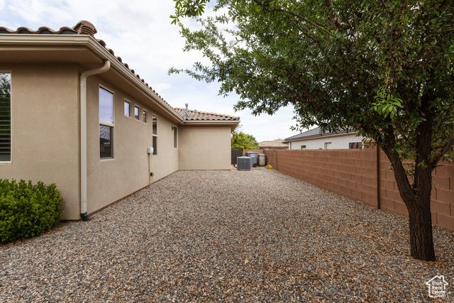 2701 BELLA SOL DR, Santa Clara, UT 84765