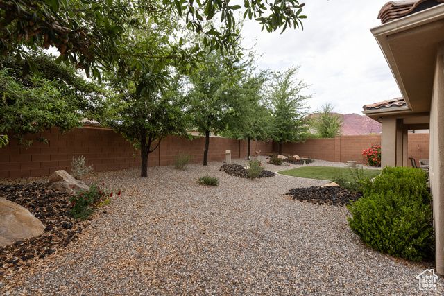 2701 BELLA SOL DR, Santa Clara, UT 84765