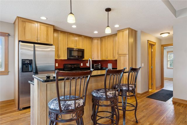 1338 Parkwood Drive SE, Cedar Rapids, IA 52403