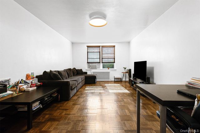 102-55 67th Drive 1J, Forest Hills, NY 11375