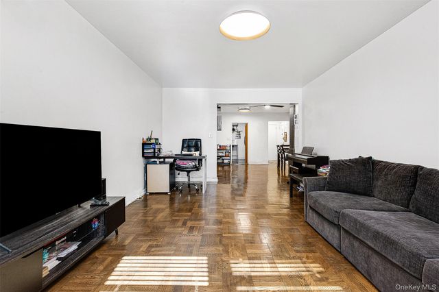 102-55 67th Drive 1J, Forest Hills, NY 11375