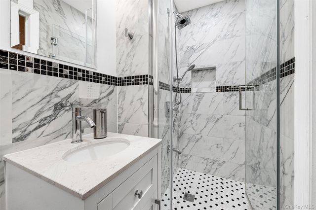 102-55 67th Drive 1J, Forest Hills, NY 11375