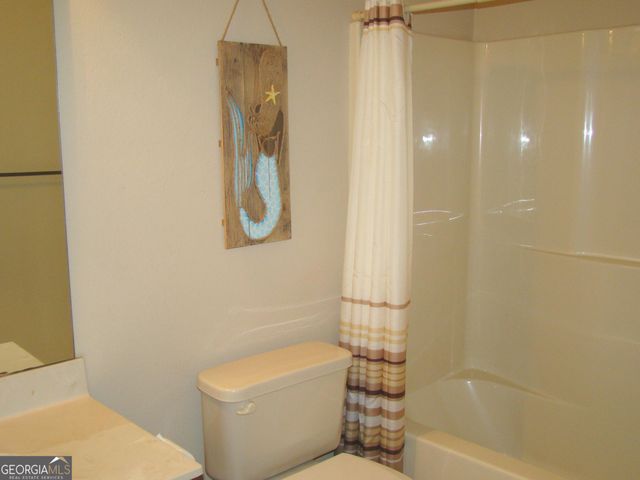 18 Retreat Circle, Brunswick, GA 31525