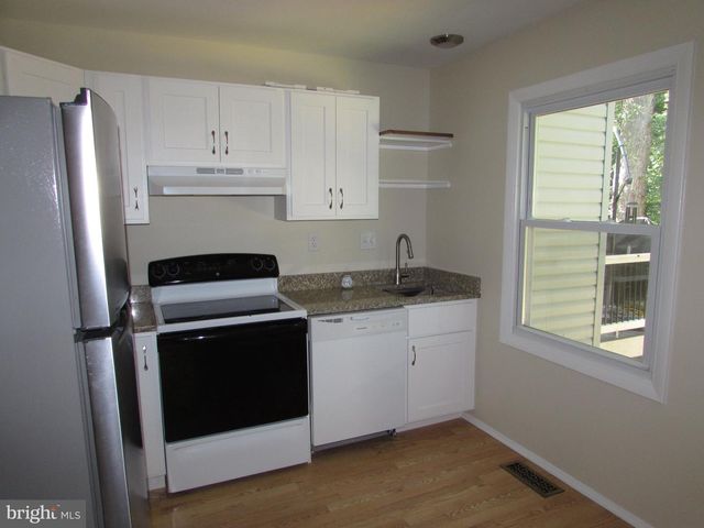 1614 MOUNT AIRY CT, Crofton, MD 21114