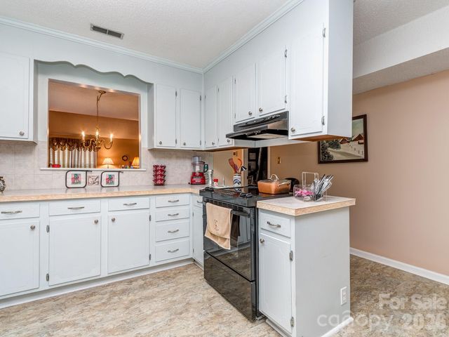 11707 Park Road, Charlotte, NC 28226