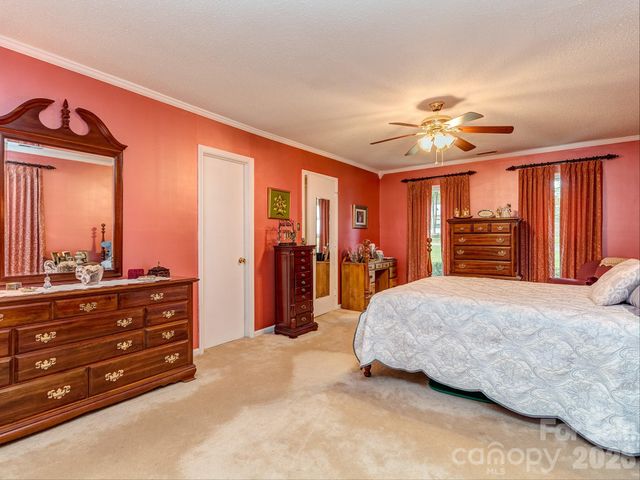 11707 Park Road, Charlotte, NC 28226