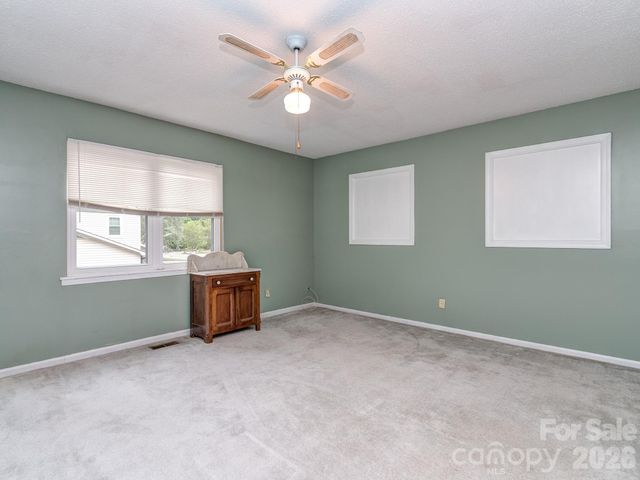 11707 Park Road, Charlotte, NC 28226