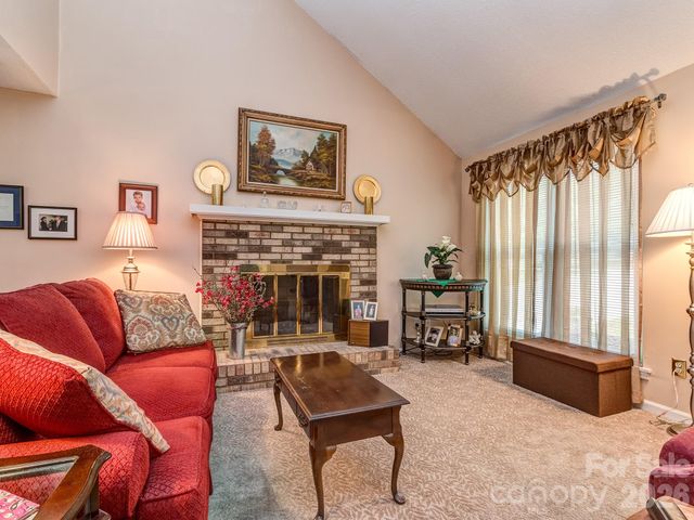 11707 Park Road, Charlotte, NC 28226