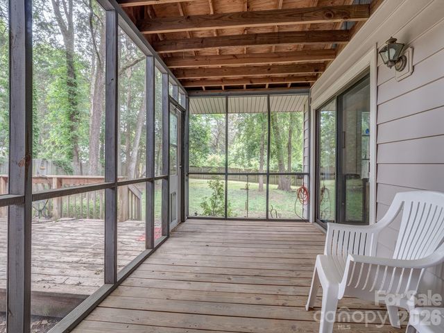 11707 Park Road, Charlotte, NC 28226