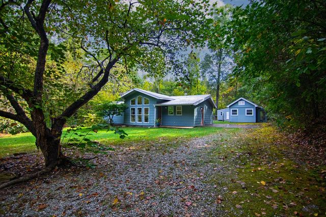 470 Hamilton Mulberry Grove Road, Cataula, GA 31804