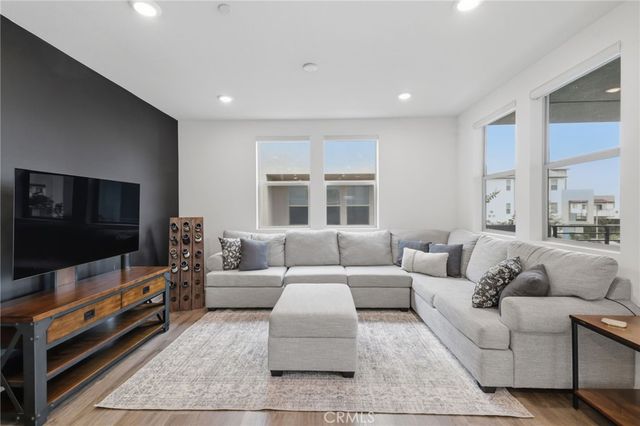 243 Pin Lane, Covina, CA 91722