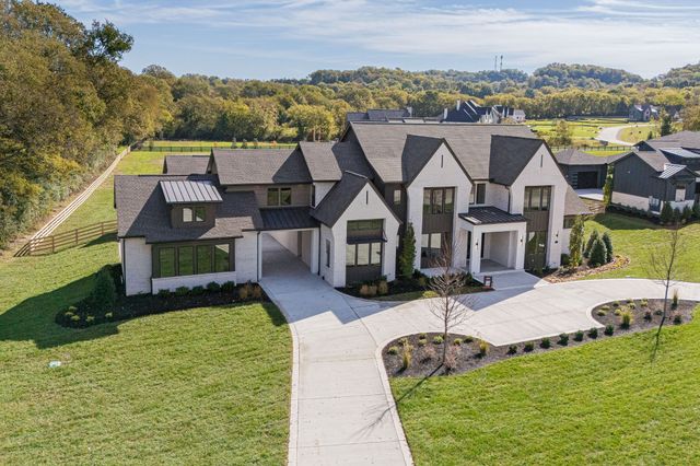 1760 Dean Rd, Thompsons Station, TN 37179