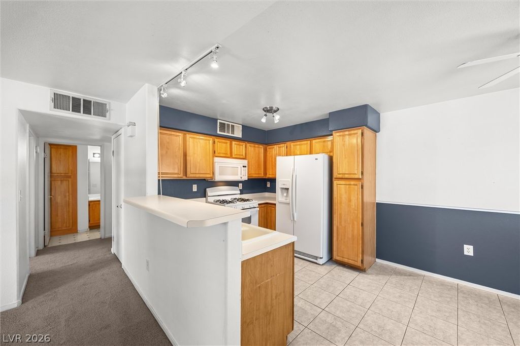 5710 East Tropicana Avenue 2234, Las Vegas, NV 89122 — photo 5
