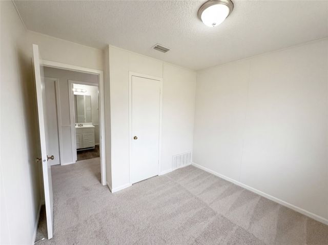 606 Via Corona, Mesquite, TX 75150