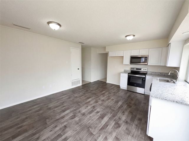 606 Via Corona, Mesquite, TX 75150