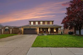 4274 Dickson Drive, Sterling Heights, MI 48310