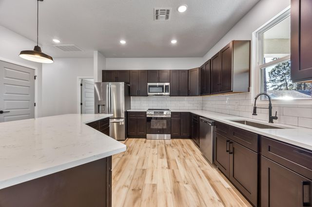 1254 HEITZMAN Avenue SW, Palm Bay, FL 32908