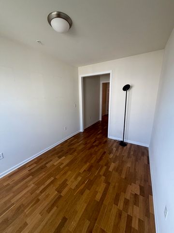 70 Trotter Rd 306, Weymouth, MA 02190