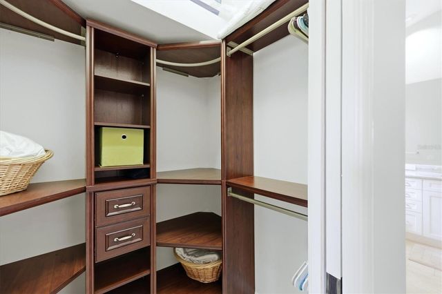 7119 KENSINGTON COURT, University Park, FL 34201