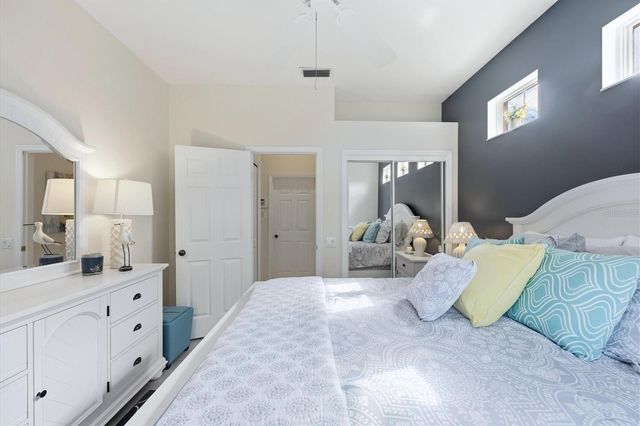 7119 KENSINGTON COURT, University Park, FL 34201