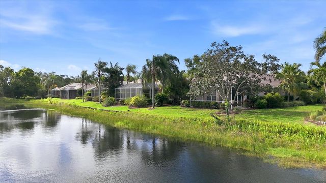 7119 KENSINGTON COURT, University Park, FL 34201