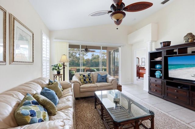 7119 KENSINGTON COURT, University Park, FL 34201