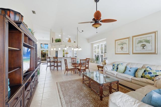 7119 KENSINGTON COURT, University Park, FL 34201