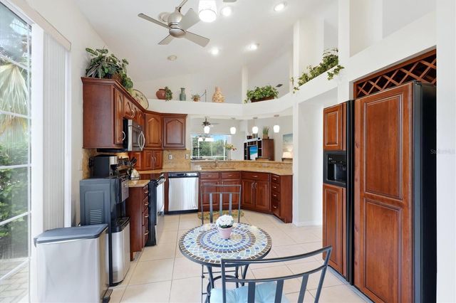 7119 KENSINGTON COURT, University Park, FL 34201