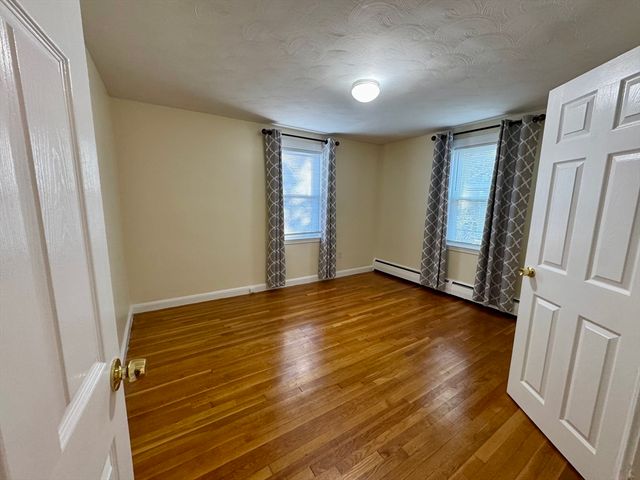 40 Gardner St 1, Boston, MA 02132