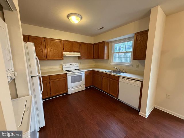 3635 MCDOWELL CT, Dumfries, VA 22026