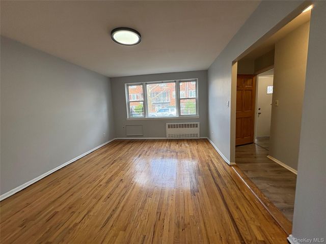 742 E 58th Street Apt 1, Brooklyn, NY 11234