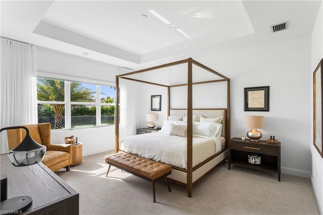 12165 Eucalyptus WAY, Naples, FL 34120