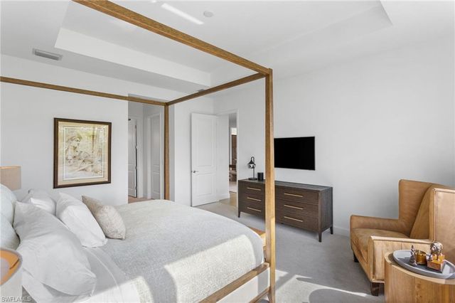 12165 Eucalyptus WAY, Naples, FL 34120