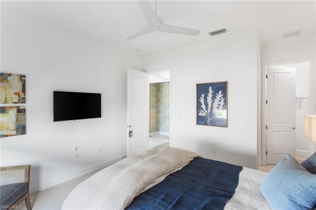 12165 Eucalyptus WAY, Naples, FL 34120