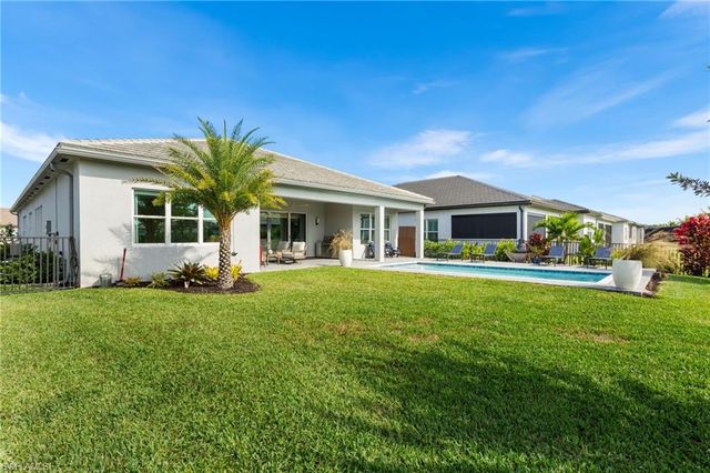 12165 Eucalyptus WAY, Naples, FL 34120