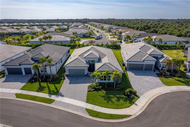 12165 Eucalyptus WAY, Naples, FL 34120